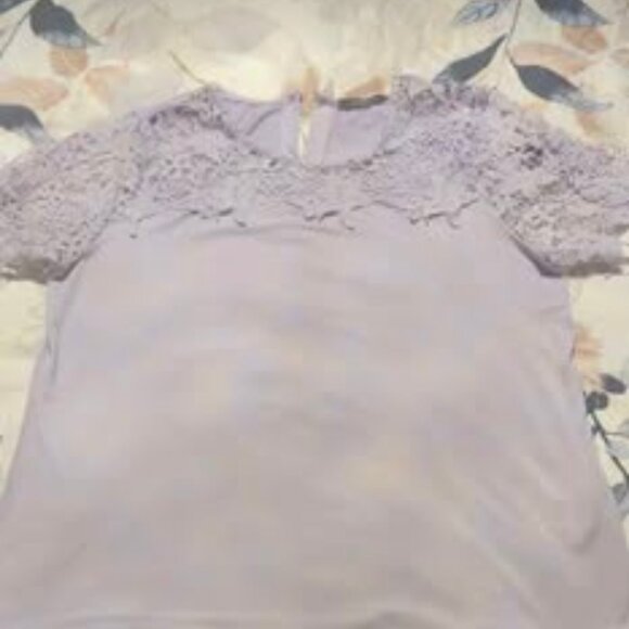 Purple/lilac lace embroidery blouse /large - Picture 1 of 2